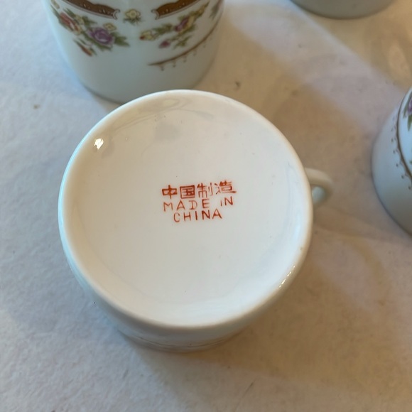 Mugs - Picture 3 of 3